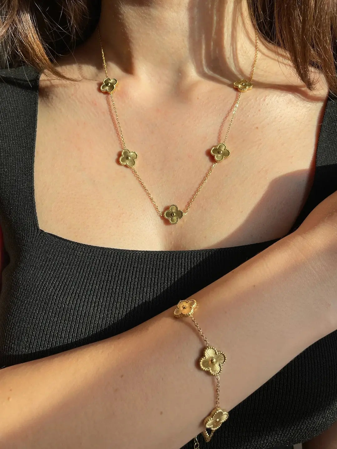 Pendant set