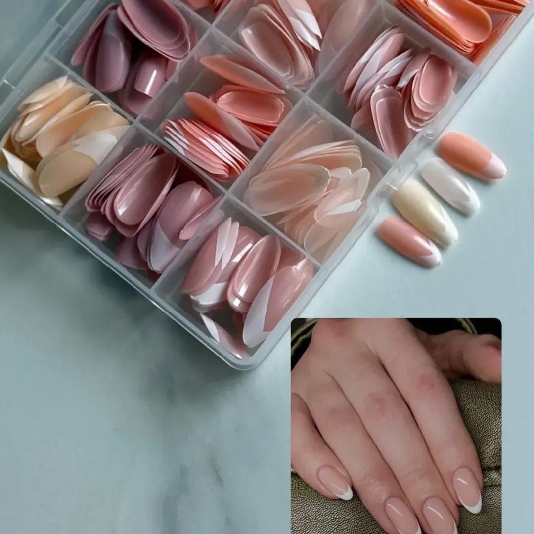 French style nails ABS plastic Multicolour 144 pcs