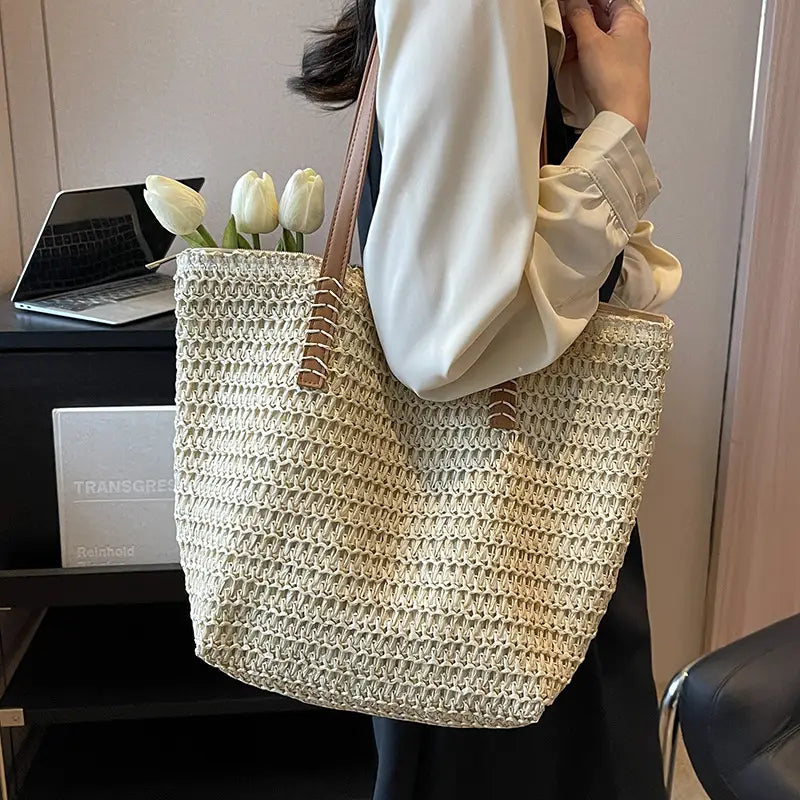 Women Woven Straw Shoulder Bag large capacity